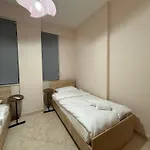 Cozy 2 شقة تيرانا