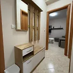 Cozy 2 Tirana
